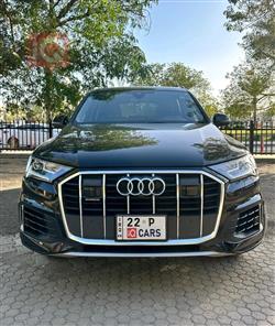 اودي Q7